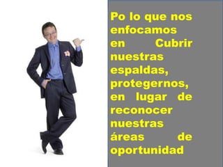 Se ponen la camiseta con
los colores de la empresa…

 