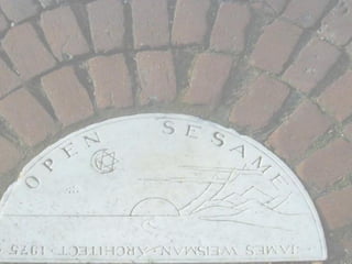 O que é o Open Access?




Open Access, "Acesso Livre" (ou “Acesso Aberto”) significa a
disponibilização livre na Internet de cópias gratuitas, online,
de conteúdos científicos.
 