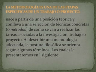 Métodos lógicos generales de la cienciaLa deducciónParte de un marco general de referencia y se va hacia un caso en particular en la deducción se comparan las características de un caso objeto con la definición que se ha acordado para una clase determinada de objetos y fenómenos. Para las personas familiarizadas con la teoría de los conjuntos puede decirse que la deducción consiste en descubrir si un elemento dado pertenece o no la conjunto que ha sido previamente definido. Ejemplo.La perdida de peso, los sudores nocturnos, toser mucho y escupir sangre son síntomas de tuberculosis. Este enfermo manifiesta estos síntomas luego entonces este enfermo tiene tuberculosis.La deducción se realiza un diagnostico que sirve para tomas decisiones, por tanto, la definición cobra particular importancia. Si la definición no se realiza explícitamente pueden sobrevenir muchas confusiones.