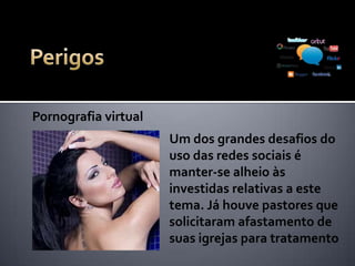Numa conta rasa com 500.000
usuários gastando 30 minutos
ao dia, teríamos a incrível
quantia de 7.500.000 horas
num mês! Uma pessoa só daria
182,5 horas num ano!
Mal uso do tempo
 
