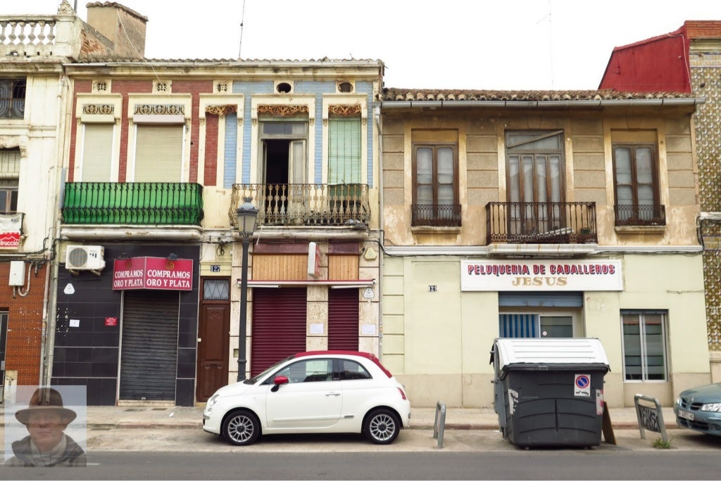 Calle Reina Valencia