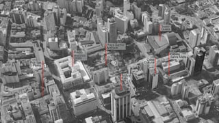 Praça Santos
Andrade
Edifício 

Itália
Teatro
Guaíra
Capela
Santa Maria
Prédio
Histórico
UFPR
Rua das
Flores
Caixa
Cultural
 