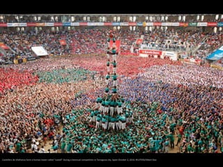 Castellers de Vilafranca form a human tower called "castell" during a biannual competition in Tarragona city, Spain October 2, 2016. REUTERS/Albert Gea
 