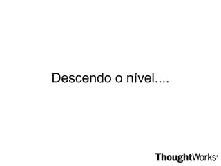 Agile Manifesto Estamos descobrindo maneiras melhores de desenvolver software, fazendo-o nós mesmos e ajudando outros a fazerem o mesmo. Através deste trabalho, passamos a valorizar:  Indivíduos e interações  mais que processos e ferramentas Software em funcionamento  mais que documentação abrangente Colaboração com o cliente  mais que negociação de contratos Responder a mudanças  mais que seguir um plano 