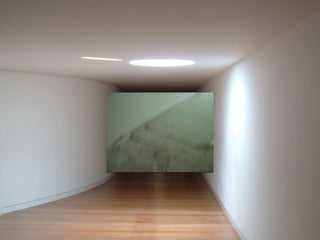 71 anos separam o projeto do museu missioneiro da inauguração da Fundação Iberê Camargoevidentemente, nos dias de hoje, o Museu das Missões está longe de atender a as exigências técnicas relativas a conservação de obras de arte – aspecto em relação ao qual a obra da FIC é exemplar