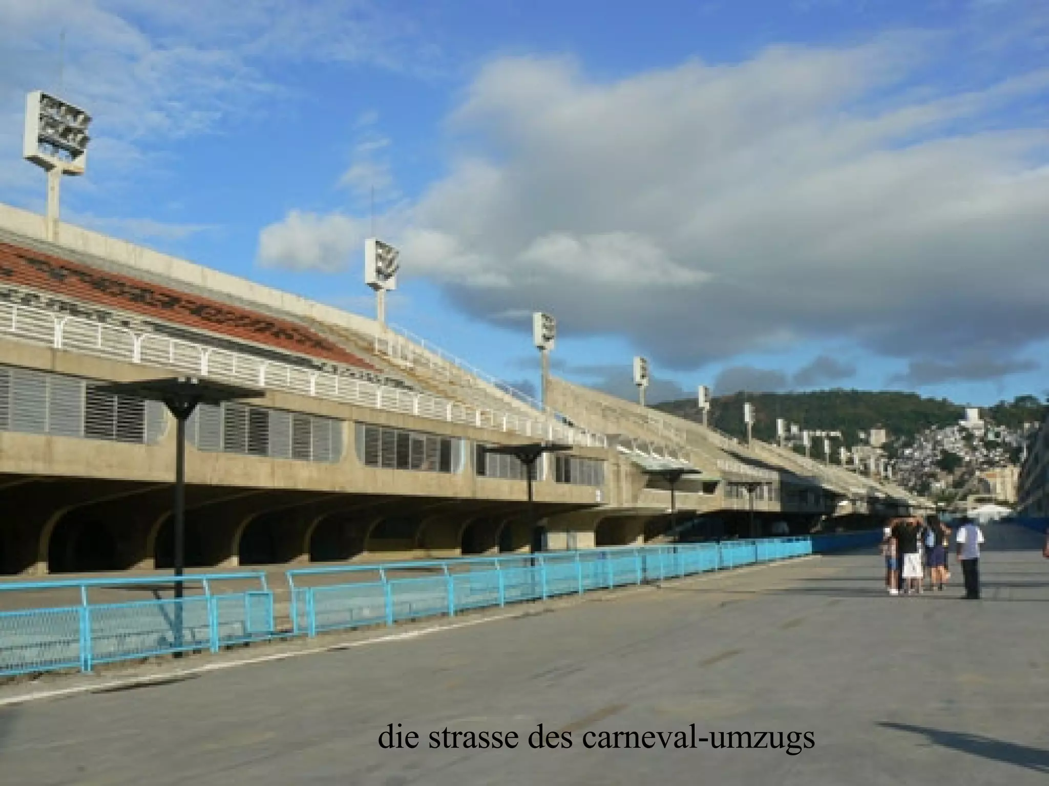 die strasse des carneval-umzugs