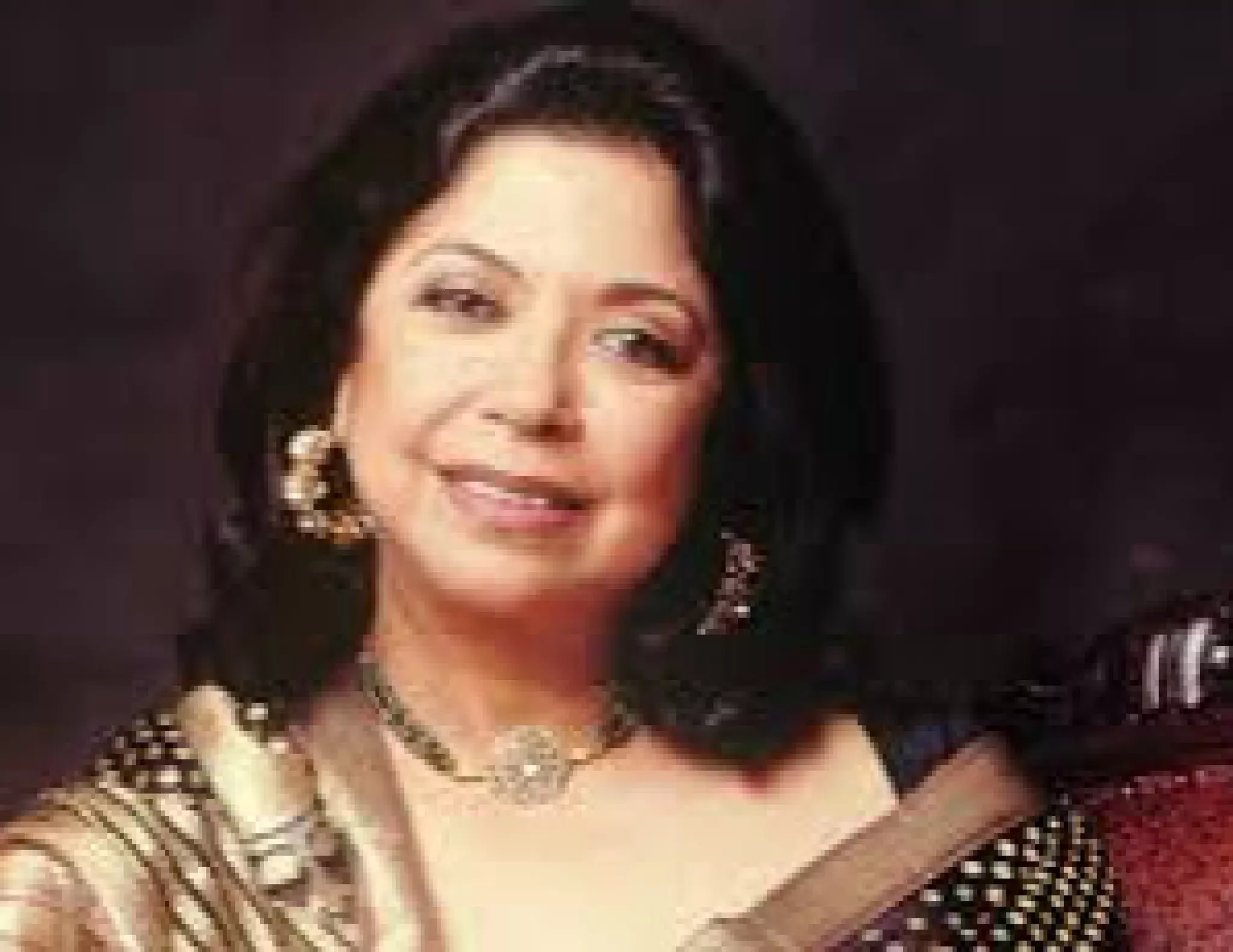 Ritu Kumar R Ritu Kumar | PDF