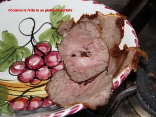 Poniamo le fette in un piatto da portata
 