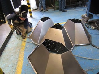 Rodrigo Velazco, Frontis 3D