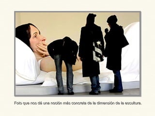Foto que nos dá una noción más concreta de la dimensión de la escultura.Foto que nos dá una noción más concreta de la dimensión de la escultura.
 