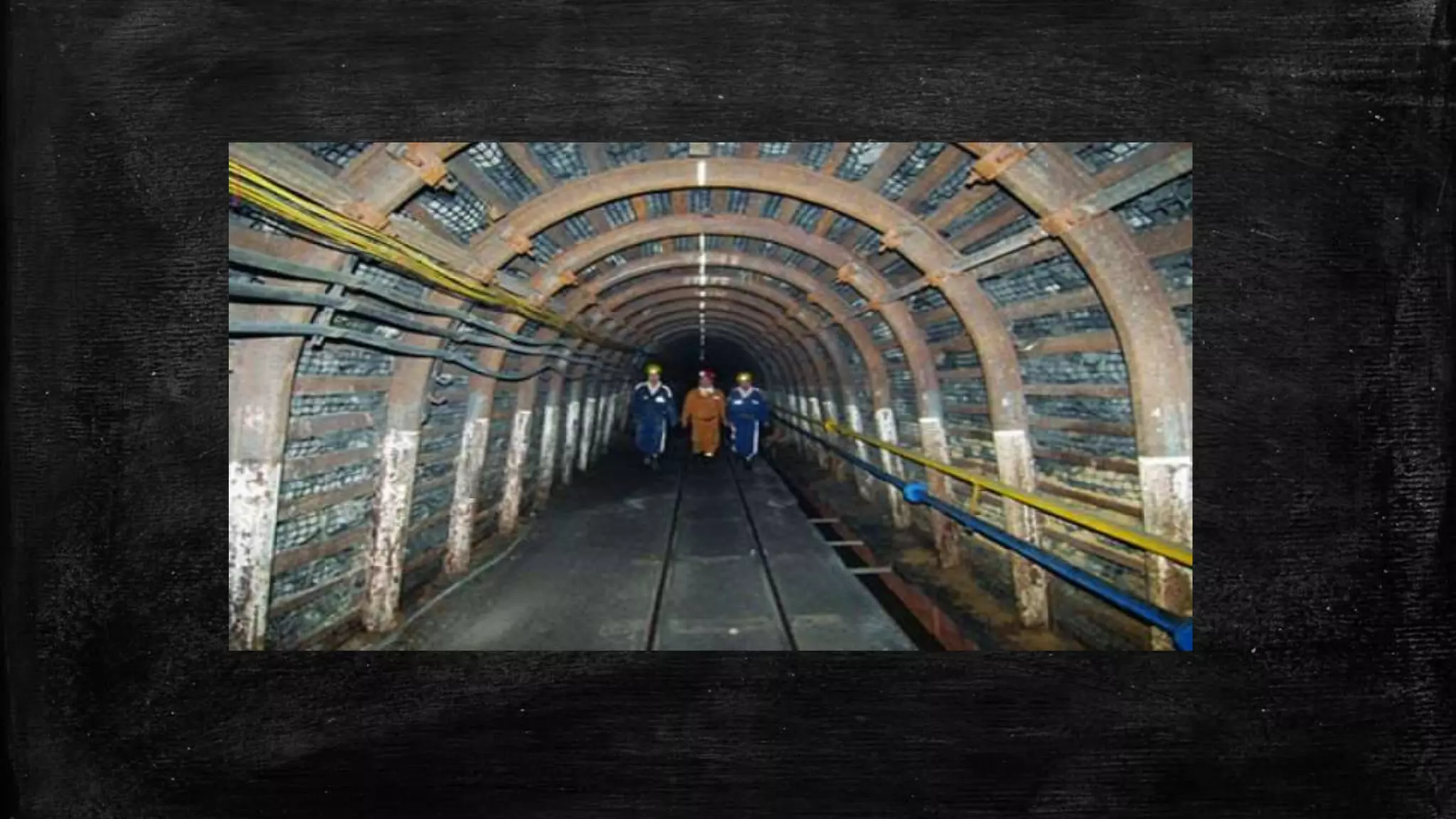 Roof supports in coal mines | PPTX