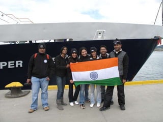 2005 - 52 PEOPLE FROM 21 NATIONS