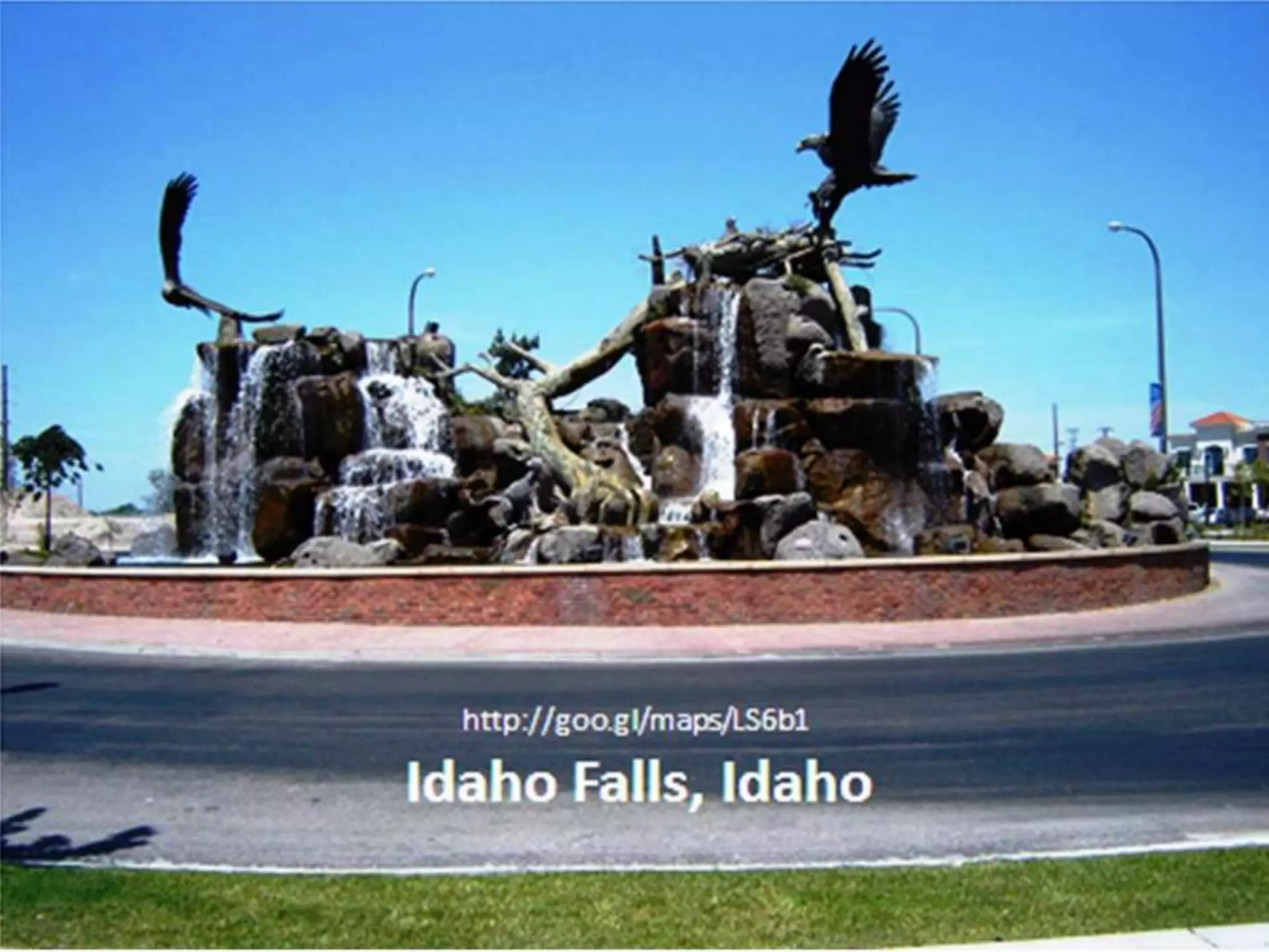 Roundabout centers as context sensitive icons 6 2014