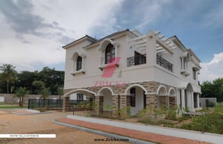 Show villa exterior
www.Zricks.com
 