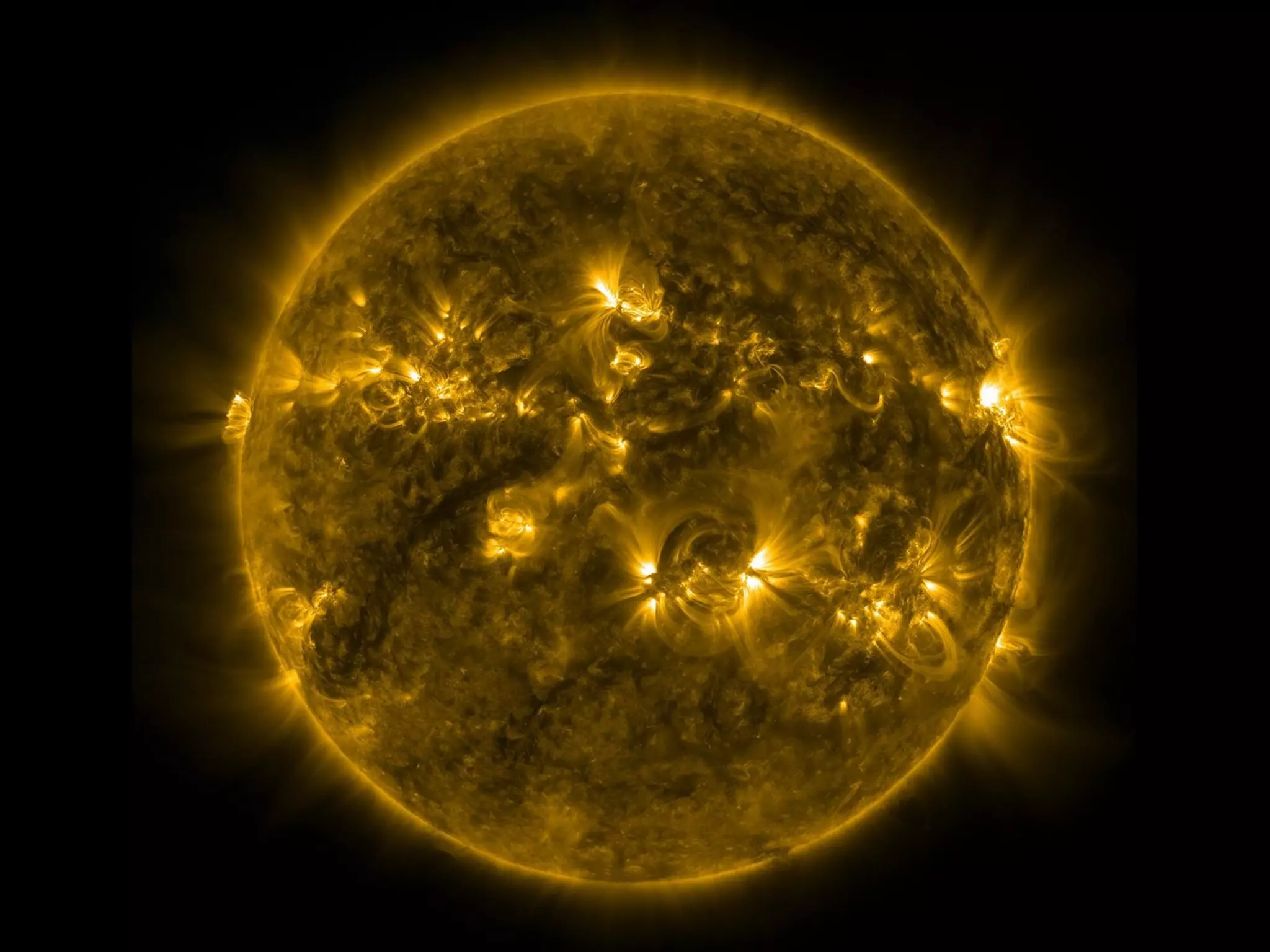 @DLR_de @DLR_en @marco_t
-> Vortrag > Autor • Dokumentname > Datum-www.DL
R.de •
Folie 7
 