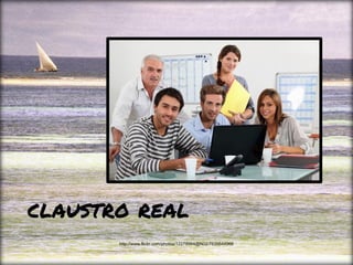 claustro real
http://www.flickr.com/photos/12278984@N02/7635644966
 