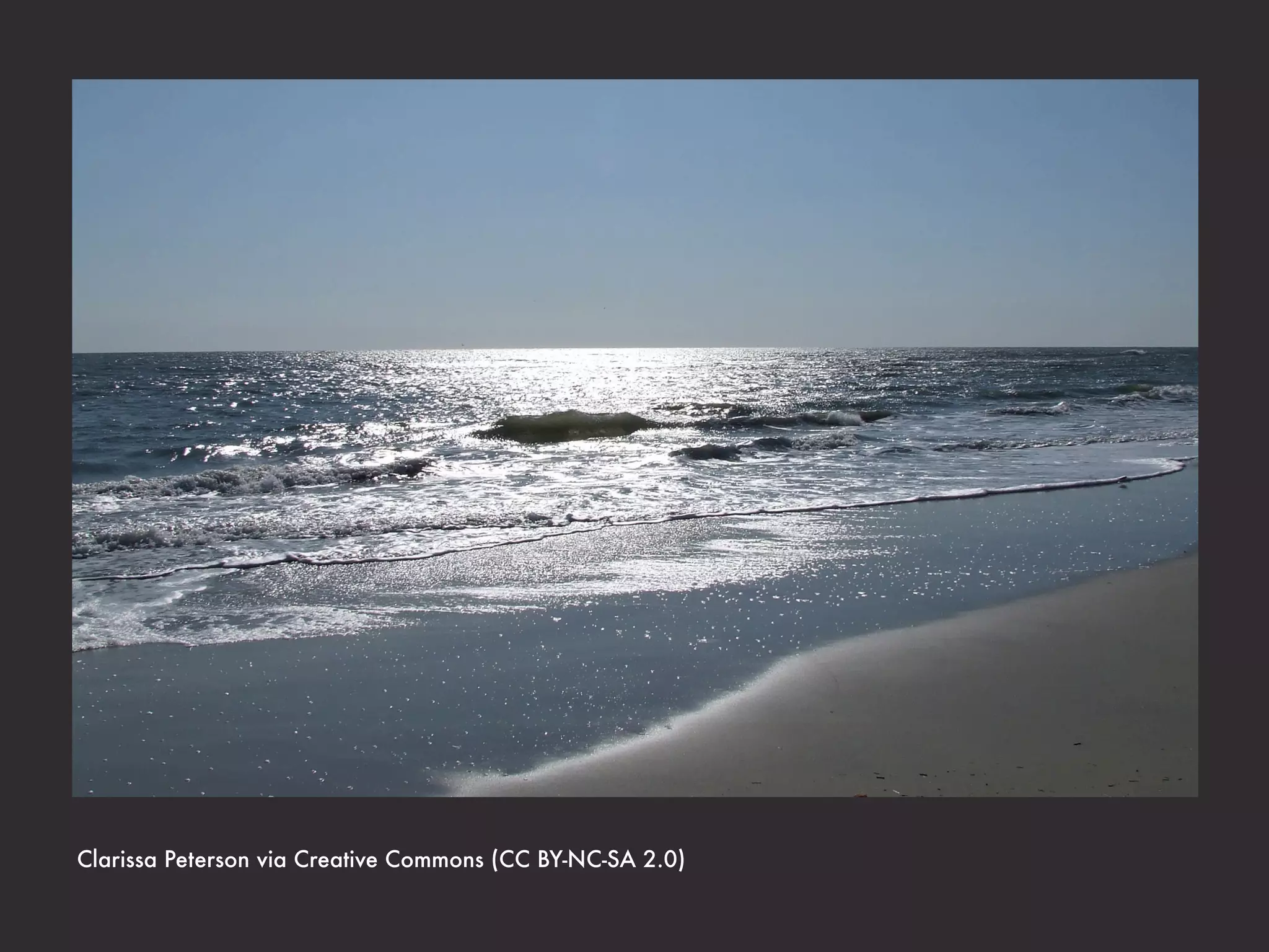 Paulo Fierro via Creative Commons http://ﬂic.kr/p/ae8Nnr
 