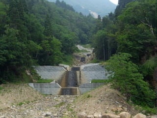 砂防と崩壊地への誘い