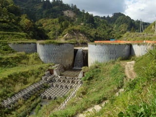 砂防と崩壊地への誘い