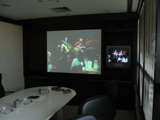 Salas de reunião e videoconferência