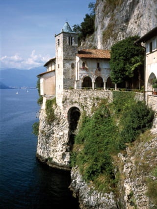 Santa Caterina del Sasso Ballaro, per un weekend indimenticabile sul lago Maggiore 