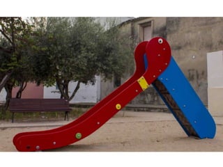 Treballs de jardineria al parc de San Vicent