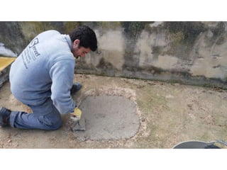 Treballs de jardineria al parc de San Vicent