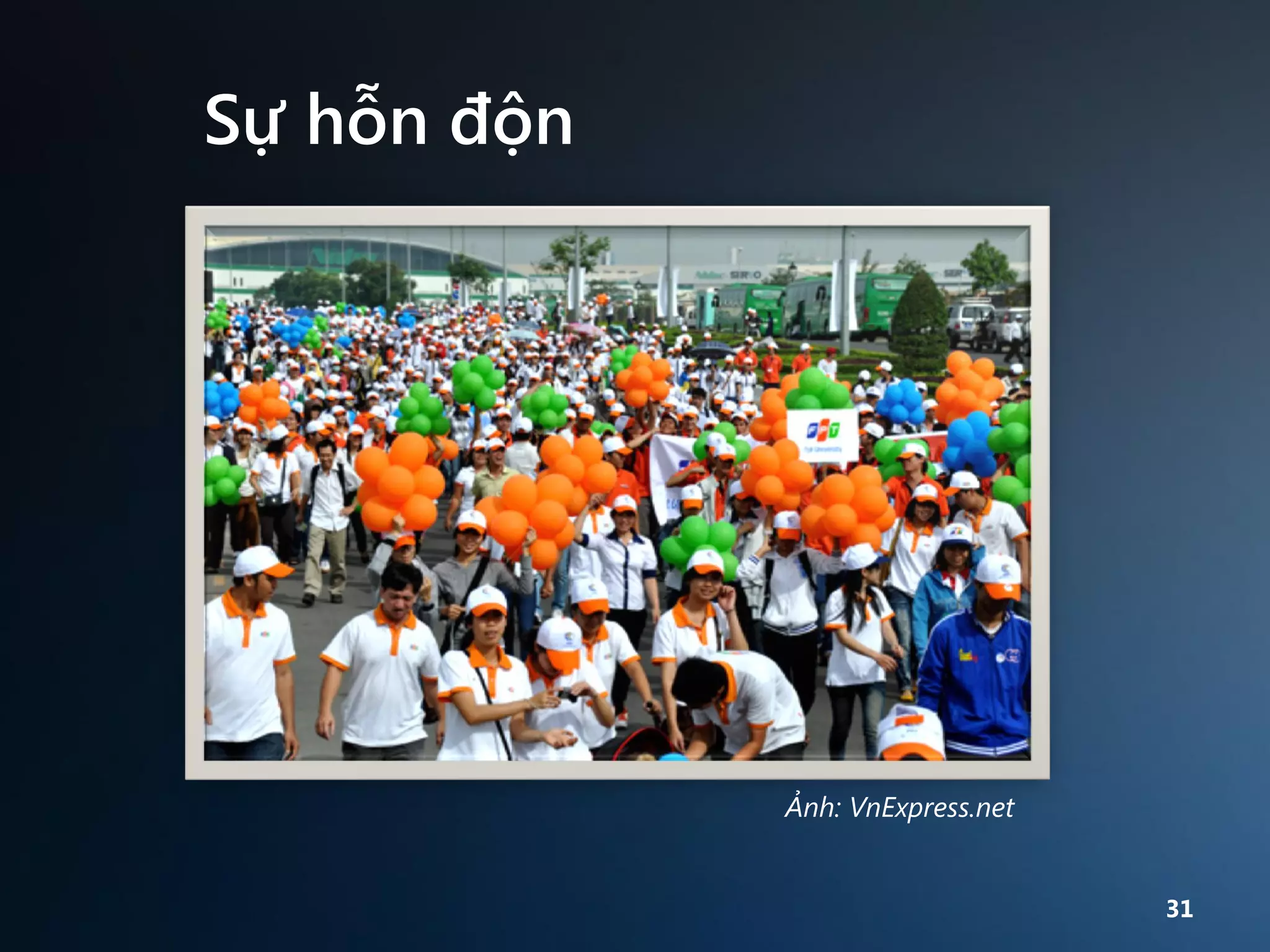 Sự hỗn độn

Ảnh: VnExpress.net
31

 