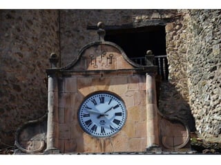 En el Alcázar de Segovia han tenido lugar grandes acontecimientos históricos: --
La celebración de las Cortes Generales en...