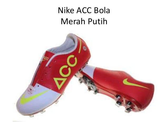 Sepatu bola terbaru