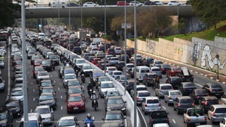 Fonte: radarnacional.com.br/economia-brasileira-perde-r-111-bi-por-ano-para-o-transito/transito-em-sao-paulo/
 