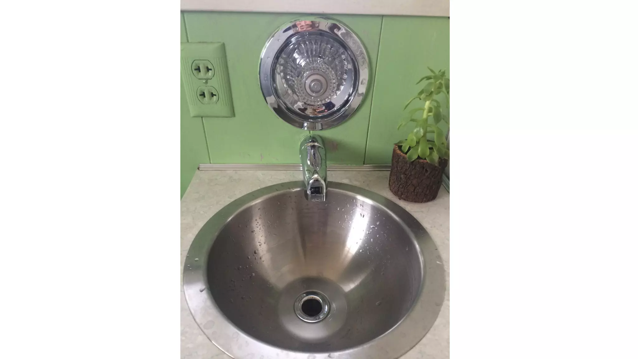 This pays with my expectations & delights
 