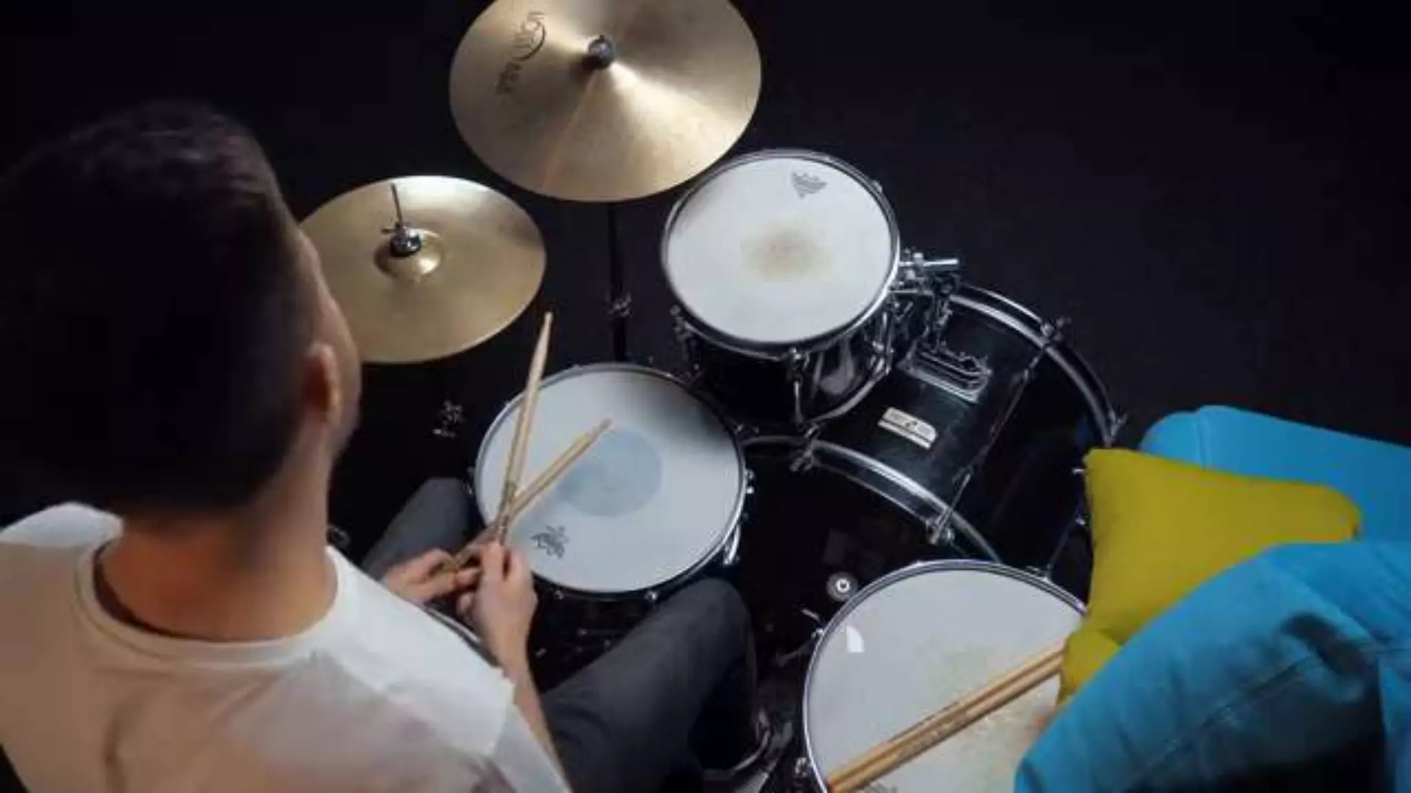 Music Instruments & Shapes | PPTX