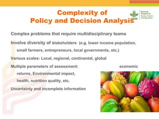 SIEMPRE:  A GIS aided multi-criteria decision analysis application for setting priorities