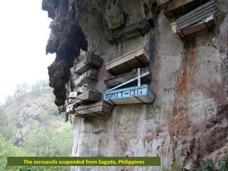 The cercueuils suspended from Sagada, Philippines 