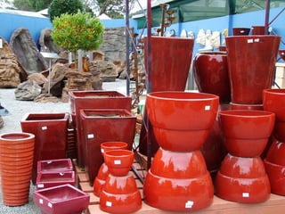 Colour SellsColour is what customers see first.  More than anything else, colour makes people stop and look.  For many customers colour is more important than the size or the style of the product.