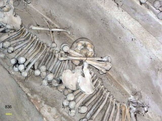 836 