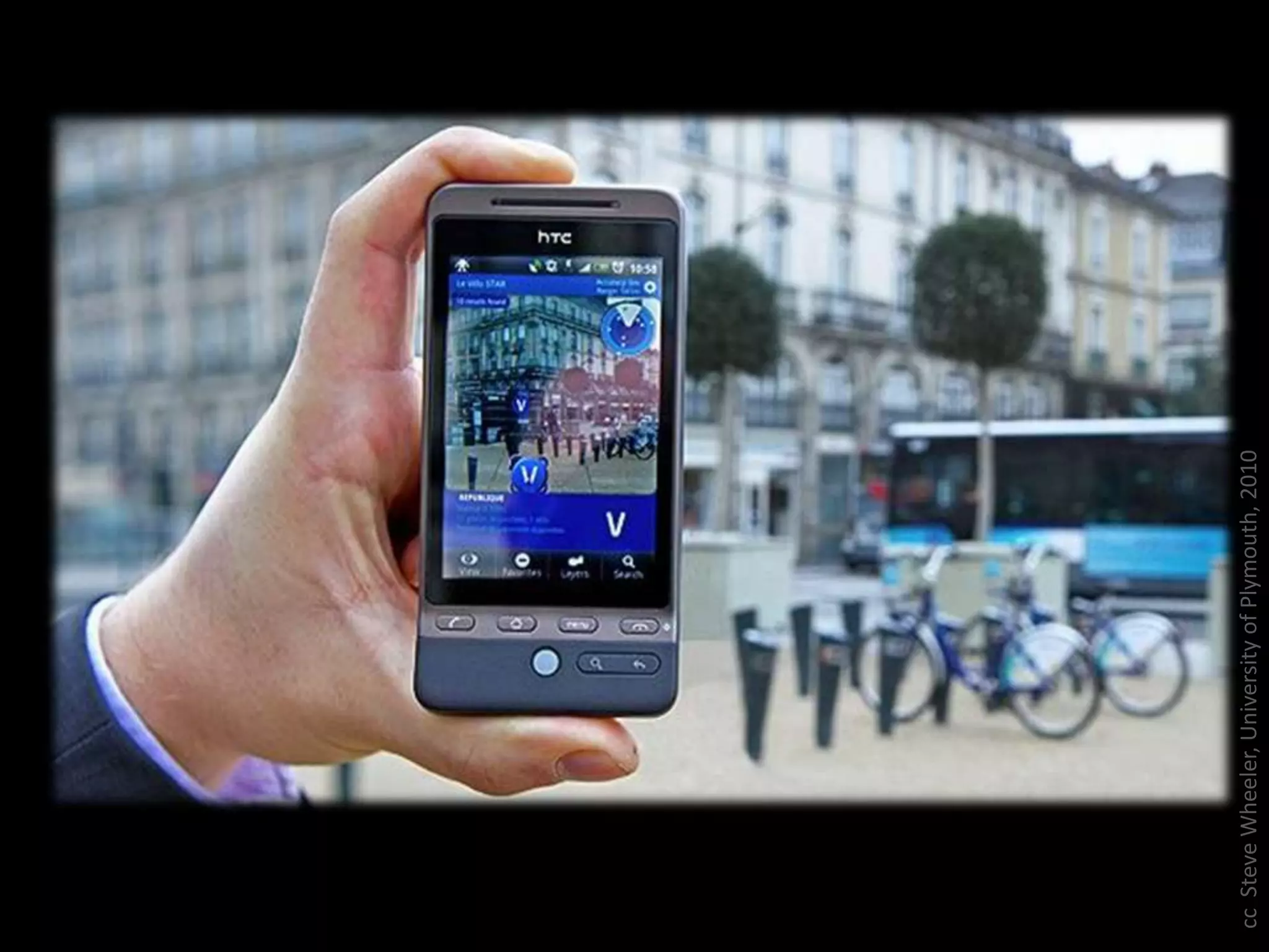 cc  Steve Wheeler, University of Plymouth, 20101: The phone app2: The ‘wearable’