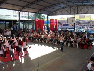 Feliz Dia Das Mães 2011 - Colégio Esquema Único