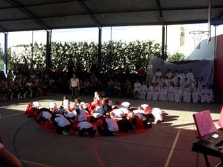 Feliz Dia Das Mães 2011 - Colégio Esquema Único