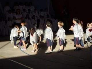 Feliz Dia Das Mães 2011 - Colégio Esquema Único