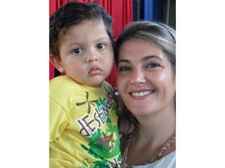 Feliz Dia Das Mães 2011 - Colégio Esquema Único