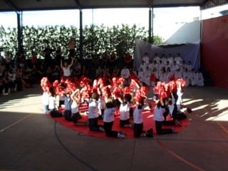 Feliz Dia Das Mães 2011 - Colégio Esquema Único