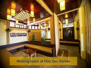 Uw
Waiting room at Hon Gai Harbor
 