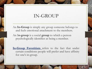 Social groups by diego pomarca | PPTX