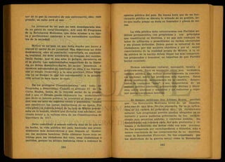 ñor de lo que la encontré de mis antecesores, si/no más
grande; su culto será el mío . . . "
La juventud de mi país no está desamparada des-
de un punto de vistár
ideológico. Allí está El Programa
de la Revolución -Mexicána, que debe a justar a su épo-
ca y perfeccionar conforme a las necesidades cambian-
tes de la sociedad.
México es un "país en que falta mucho por hacer y
espera lo mejor de su juventud. Esa esperanza no debe
deshonrarla; sino al contrario; convertirla en espléndi-
da realidad. No debe arredrarle lo riesgoso del camino.
Decía Balzac, que el que ama el peligro, encuentra en
él la gloria. Las oportunidades magníficas de la Histo-
ria no deben desaprovecharse. El mejor homenaje a
nuestros antepasados es continuar su obra y no limitar-
nos al simple recuerdo y a la sola gratitud. Ellos hicie-
ron en sü tiempo lo que les correspondió; a la genera-
ción actual le toca hacer lo suyo.
En- los preceptos Constitucionales está todo un
Programa a desarrollar. Cuando el artículo 27 de la
Carta Magna, habla de la función social de la propie-
dad y que el Estado puede imponerle las modalidades
que dicte el interés público, la juventud al llegar al po-
der, con un acto de espíritu cívico y patriótico, tendrá
que establecer las justas limitaciones de su época. Por
otra parte, la justicia social, de la cual es México precur-
sora en el mundo, tendrá que llevarla más adelante, ha-
ciendo honor a la valiosa obra de los Constituyentes de
Querétaro de 1917.
Debe contribuir a sanear todavía más de lo que se
ha hecho, la vida pública del país, haciendo sus proce-
dimientos más democráticos y que lleguen al Gobier-
no, los mejores hombres. Debe elaborar leyes más es-
trictas para los violadores del voto, sean ciudadanos o
partidos, porque en última instancia viene a lesionar la
opinión pública del país. En buena hora que de un fun-
cionario público se discuta lo atinado de su gestión, pe-
ro que nadie ponga en duda su honradez y alteza de mi-
ras.
La vida pública debe estructurarse con Partidos po-
líticos permanentes, con programas y con principios
que constituyan su doctrina, y no que solo trabajen en
labor de afiliación o proselitismo en luchas electorales
y sin planes definidos. Deben ganar la vpluntad de los
ciudadanos, por sus mejores objetivos y por el mejor
conocimiento de la realidad propia de México. A la vi-
da pública de la nación deben llegar los más competen-
tes preparados y honestos, no importan dé qué Partido
hayan emanado.
Hemos adelantado cultural, mercantil, técnica y
políticamente. Pero es necesario crear una verdadera
opinión pública, que refleje auténticamente la concien-
cia nacional, sobre los problemas más ingentes. Estos
deben analizarse, serenamente en la cátedra, despro-
vistos de cualquier "ismo", o sea, desprovistos de un
sentido político electoral, promoviendo diálogo y discu-
sión entre alumnos y maestros y no reducirse a expo-
ner meras cuestiones teóricas.
El insigne mexicano don Alfonso Reyes, escribió
que: ''La Revolución Mexicana brotó de un impulso,
más que de una idea. No fue planeada. No es la aplica-
ción de Un cuadro.de principios, sino un crecimiento
natural. Los programas previos quedan ahogados en su
torrente y nunca pudieron gobernarla. Se fue esclare-
ciendo sola mientras andaba; y conforme andaba, iba
discurriendo siis razones cada vez más profundas y ex-
tensas y definiendo sus metas cada vez más precisas.
No fue preparada por enciclopedistas o filósofos, más o
menos concientes de las consecuencias de su doctrina,
como la Revolución Francesa. No fue organizada por
los dialécticos de la guerra social como la Revolución
 