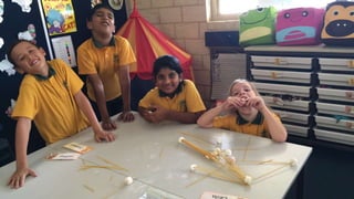 Spaghetti towers