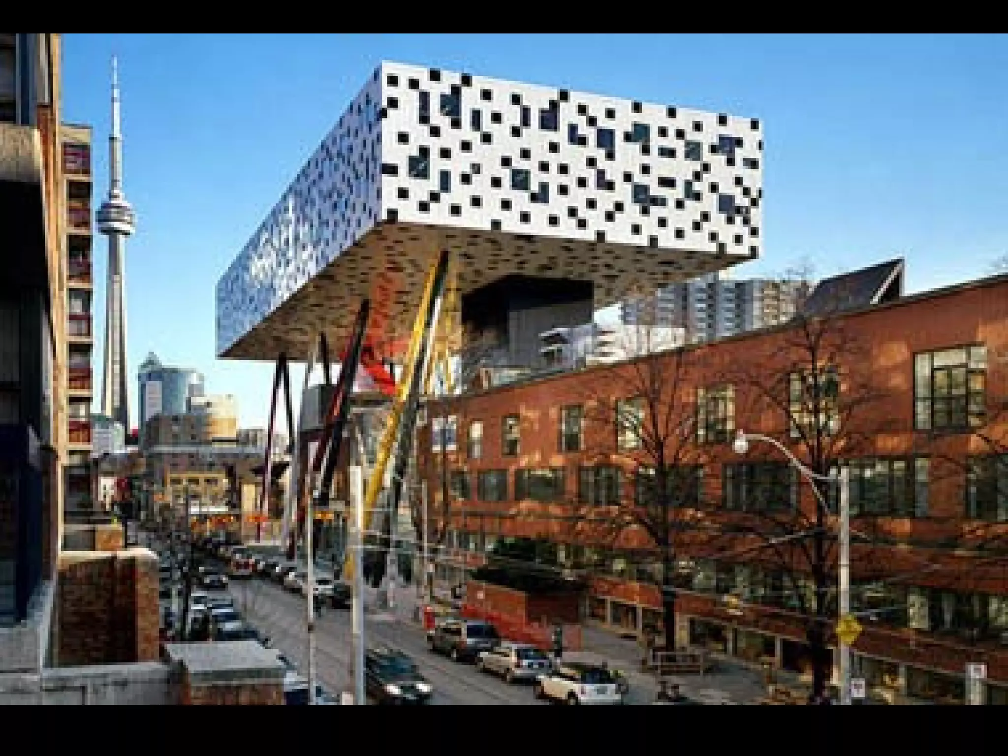 Hongkong Bank (1985), Honkong, 180m, Foster + Arup, steel mast joined by suspension trusses
 