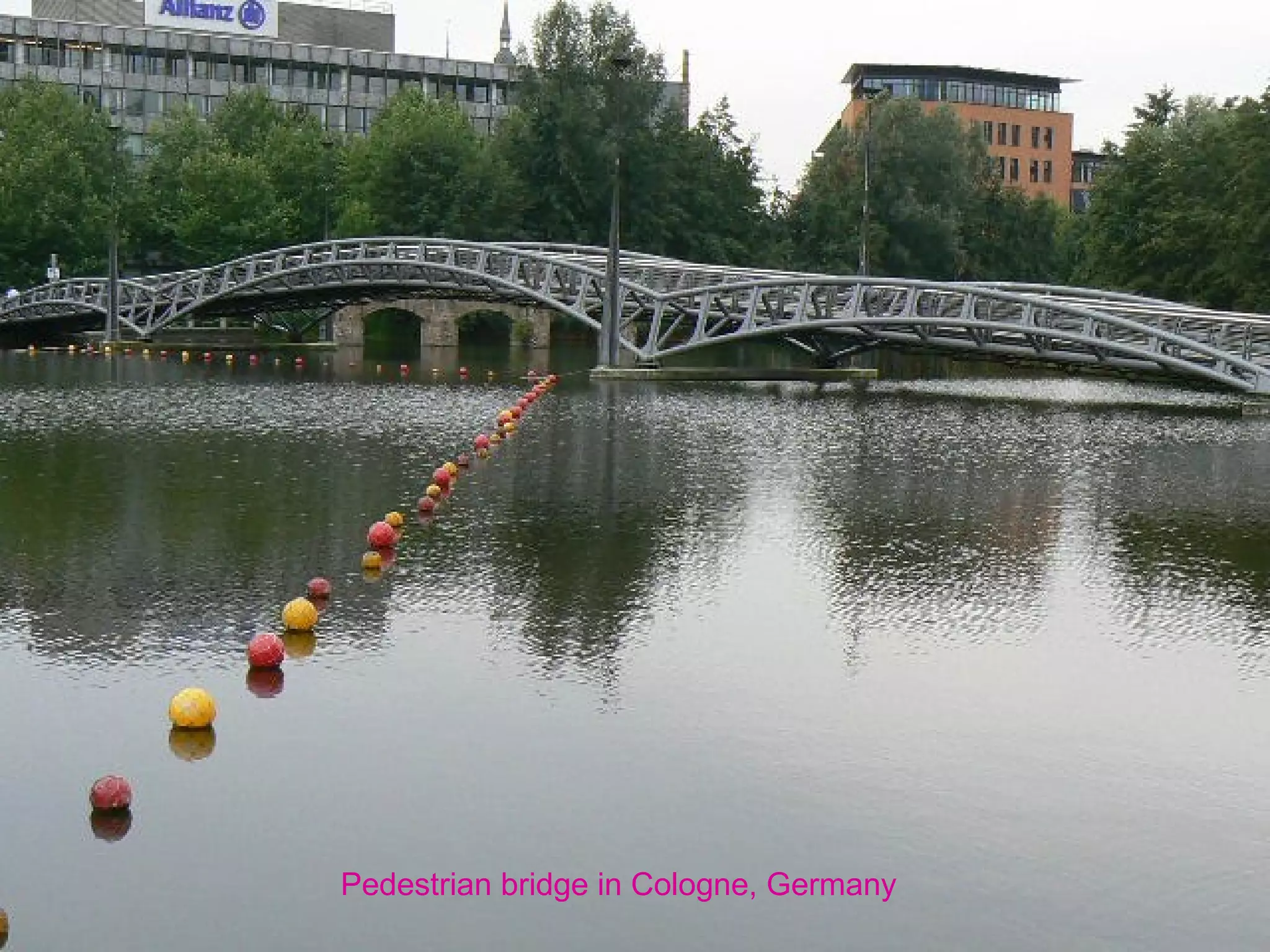 German National Museum, Nuremberg,
1993, me di um Architects
 