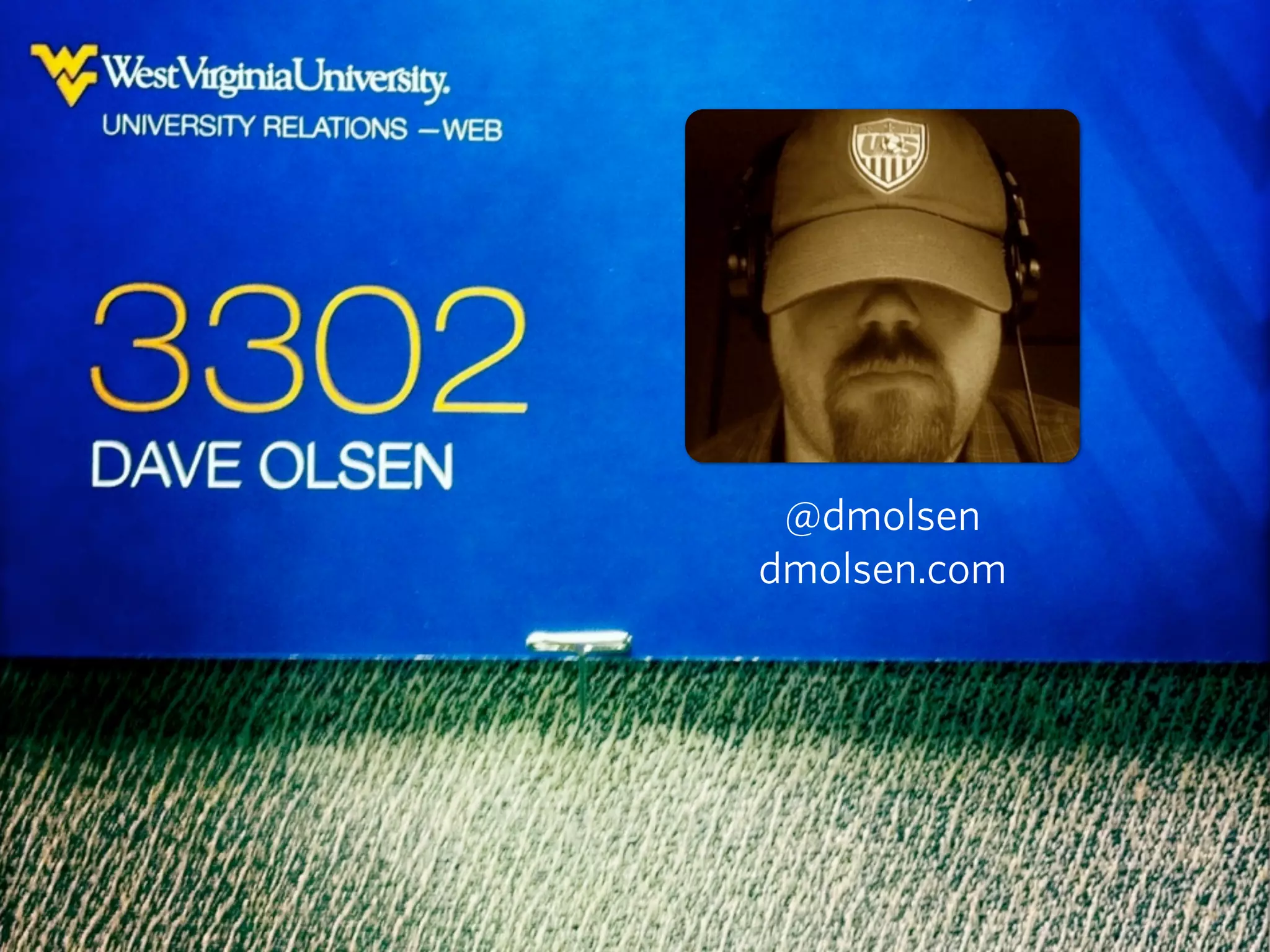 @dmolsen
dmolsen.com

 